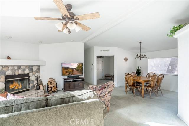 Sugarloaf, CA 92386,460 Sunset Lane