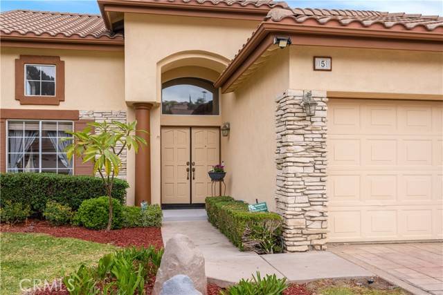 Lake Elsinore, CA 92532,5 Villa Valtelena