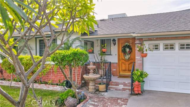 North Hollywood, CA 91605,7115 Park Manor Avenue