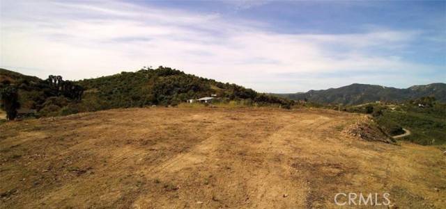 Fallbrook, CA 92028,39939 Jones