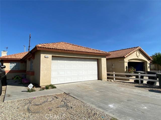 Perris, CA 92571,2193 Glimmer Way