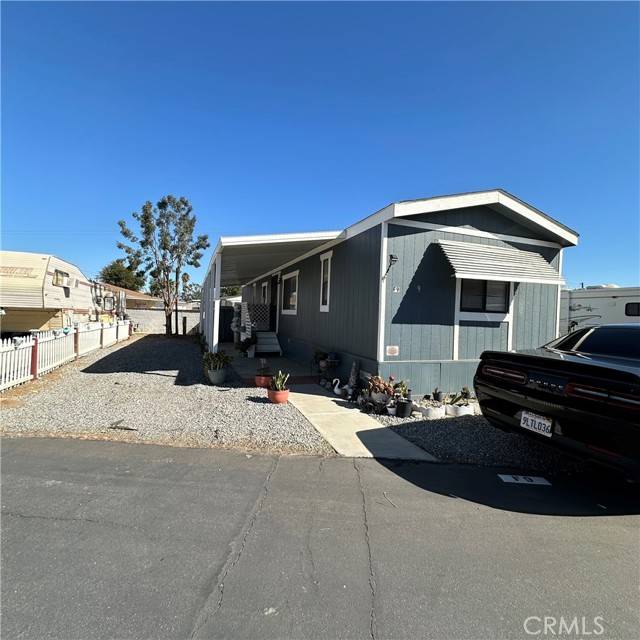 Hemet, CA 92545,35099 W Florida Ave., #F9