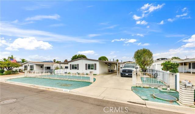 Hemet, CA 92544,43609 Walden Way