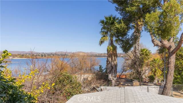 Lake Elsinore, CA 92530,15716 Grand Avenue