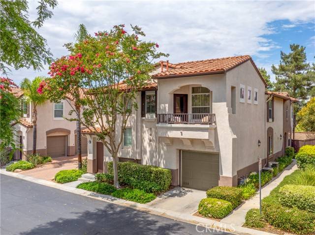 Murrieta, CA 92563,30354 Island #F