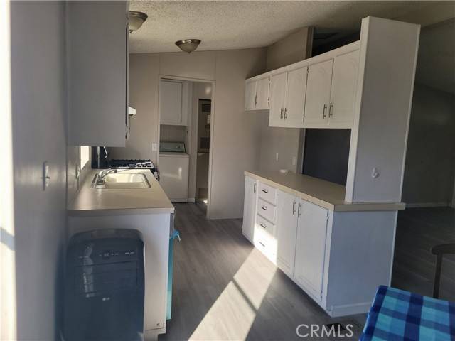 Wildomar, CA 92595,21601 Canyon #42