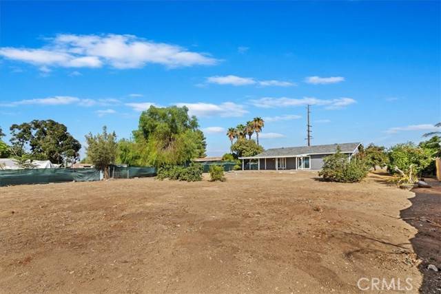 Perris, CA 92570,21595 Oleander Avenue