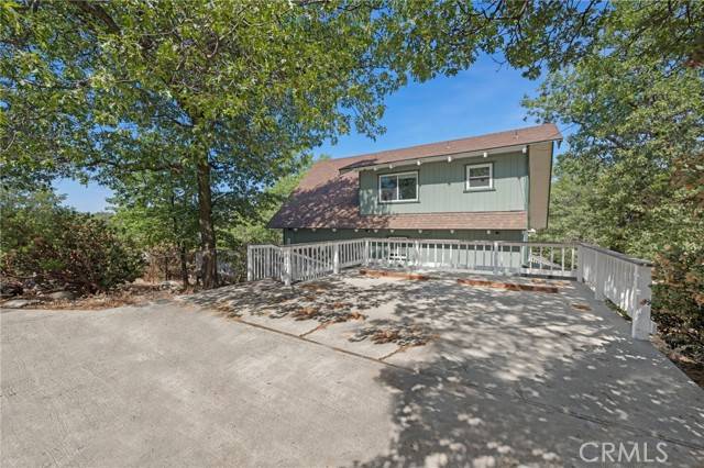Lake Arrowhead, CA 92352,1208 Yosemite Drive