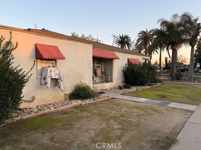 Dinuba, CA 93618,102 N Lincoln Avenue