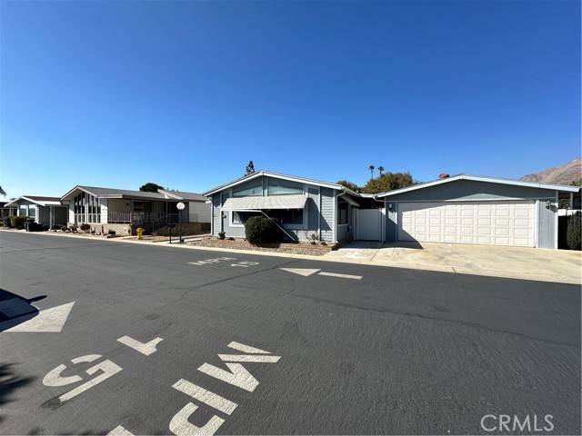 San Jacinto, CA 92583,2230 Lake Park #223