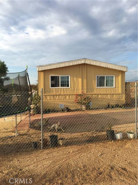 Hemet, CA 92544,38985 Wayman Way