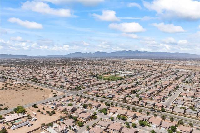 Hesperia, CA 92344,13275 Lone Pine Court