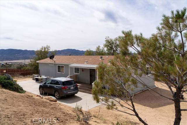 Anza, CA 92539,40690 Apple Road