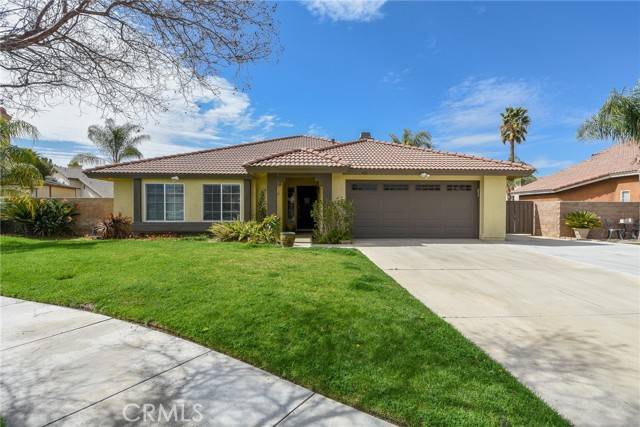 Hemet, CA 92543,831 Deleon Court