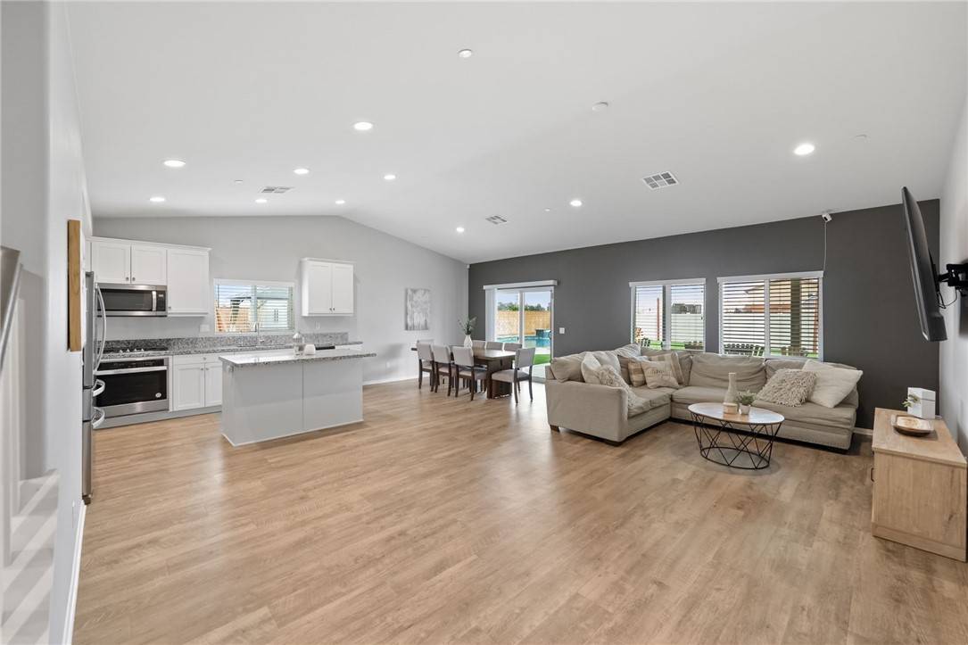 Winchester, CA 92596,29510 Big Sky Court
