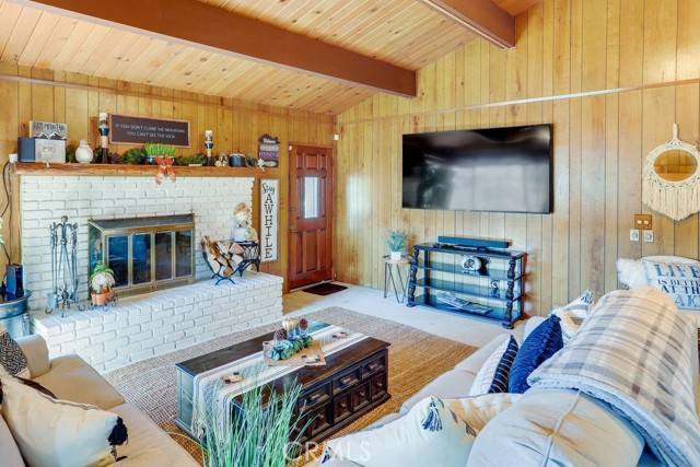 Crestline, CA 92325,633 Arth Drive