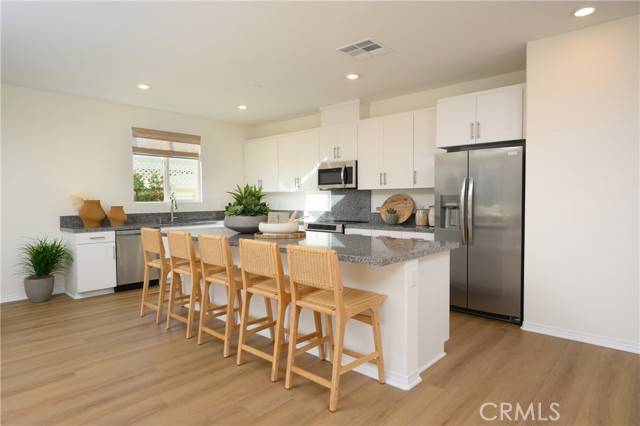 Perris, CA 92570,333 Sunny Oak Lane