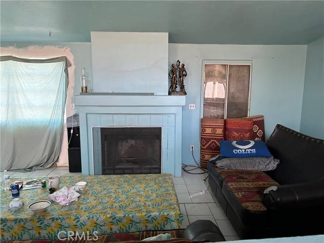 Newberry Springs, CA 92365,40694 Mountain View Road