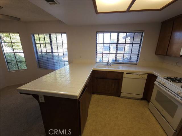 Hemet, CA 92544,41379 Shadow Mountain Way