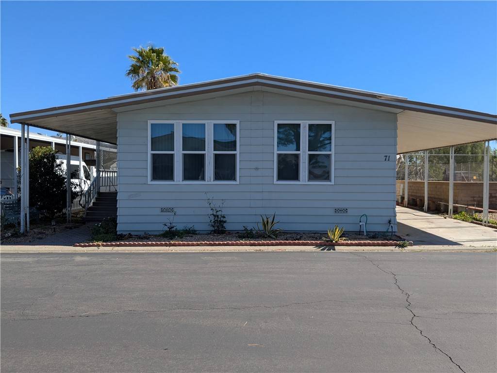 Moreno Valley, CA 92557,23820 Ironwood #71
