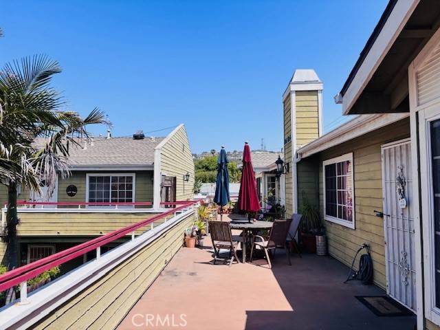 Signal Hill, CA 90755,1864 Raymond Ave #4