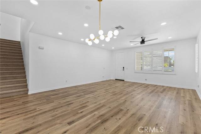 Murrieta, CA 92562,41675 Broad Oak Street