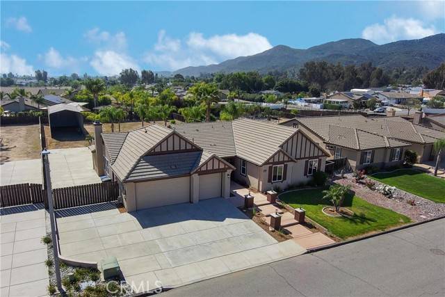 Wildomar, CA 92595,32706 Blue Mist Way