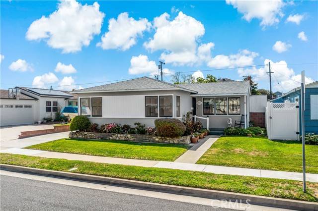 Hawthorne, CA 90250,5536 W 139th Street