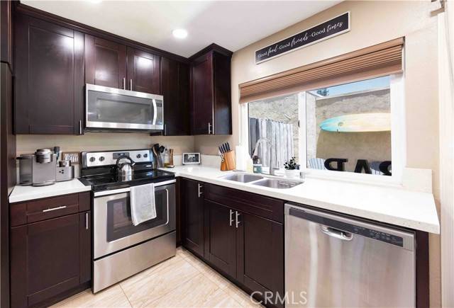 Santee, CA 92071,10561 Kerrigan Court