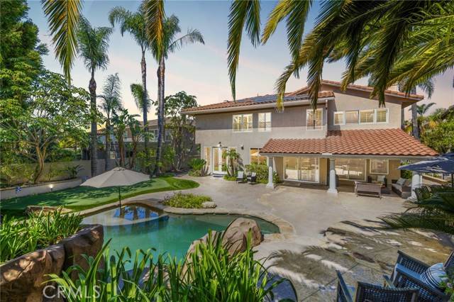 Lake Forest, CA 92679,19452 Jasper Hill Road