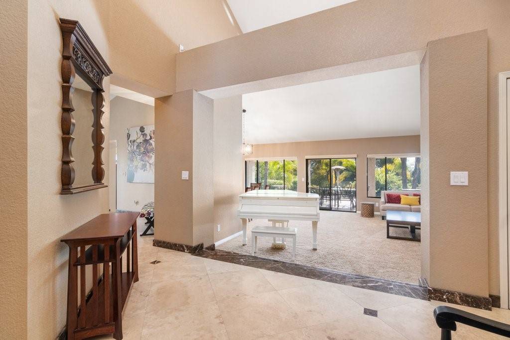 Lake Elsinore, CA 92530,30640 Rockridge Road
