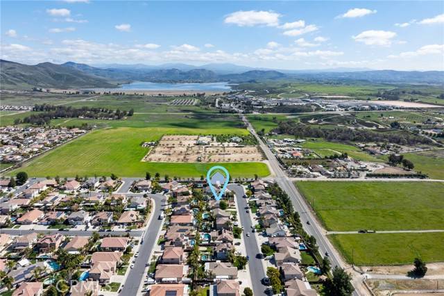 Winchester, CA 92596,32460 Perigord Road