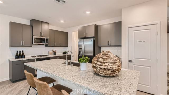 Fontana, CA 92336,16751 Plantain Way
