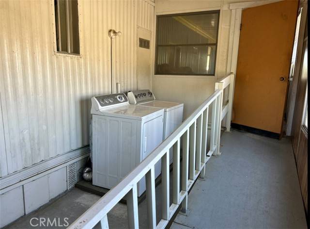 San Jacinto, CA 92582,163 N Palomar Avenue