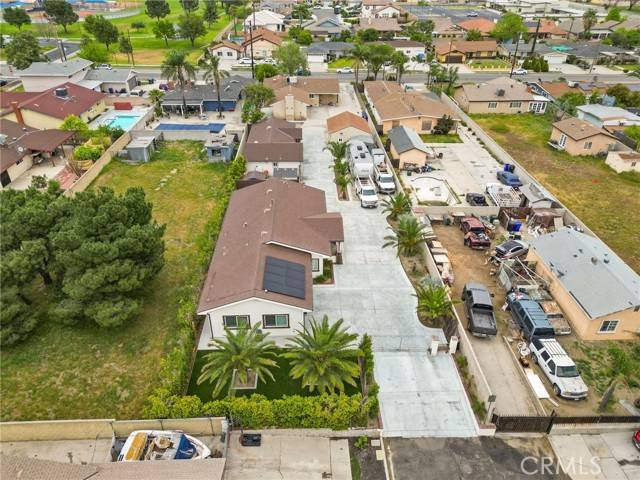 Fontana, CA 92335,9614 Cypress Avenue
