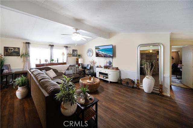 Ontario, CA 91761,1456 E Philadelphia #246