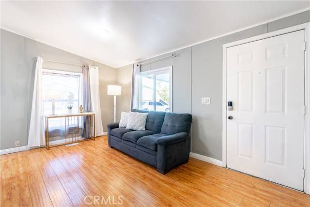 Riverside, CA 92505,10513 Magnolia Avenue #E2