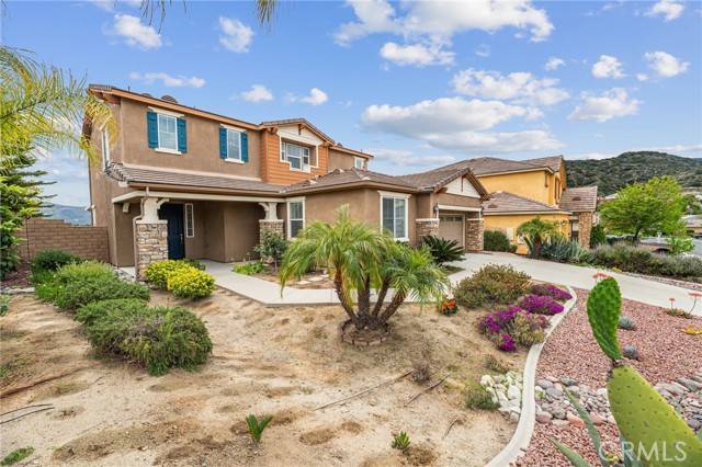 Lake Elsinore, CA 92530,29221 Crescent Ridge Drive
