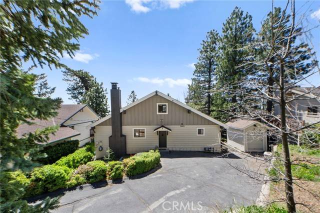 Rimforest, CA 92378,26429 Apache Trail