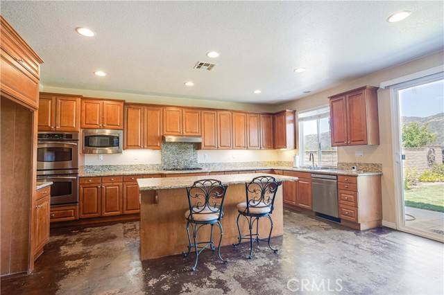 Murrieta, CA 92562,22939 Montanya Place