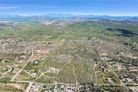 Perris, CA 92570,26510 Theda