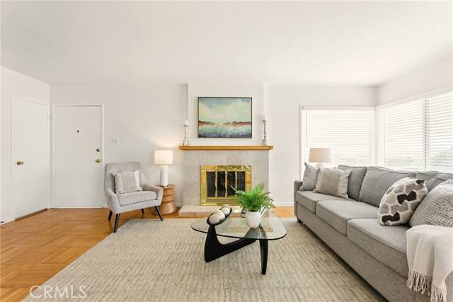 Daly City, CA 94015,71 Lake Meadow Drive