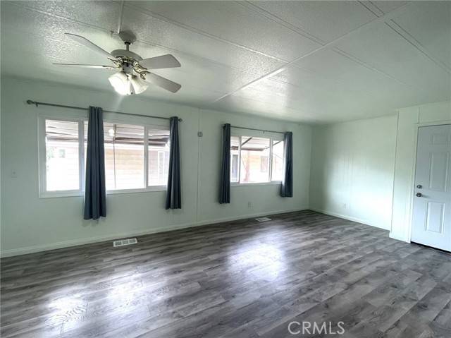 Wildomar, CA 92595,21479 Vine Street