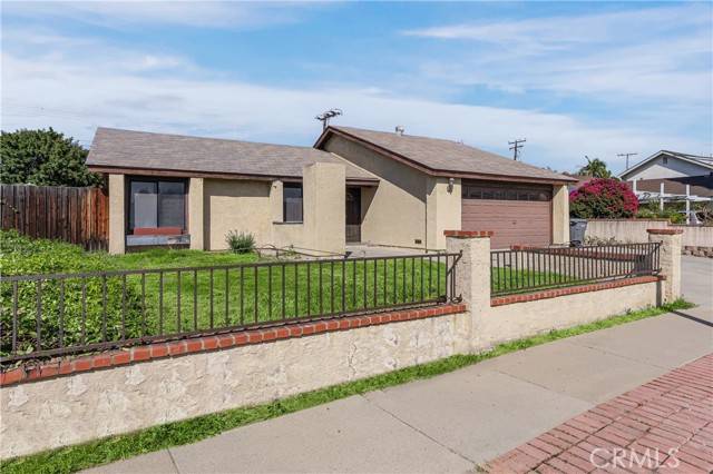 Lake Forest, CA 92630,24511 Bridger Road