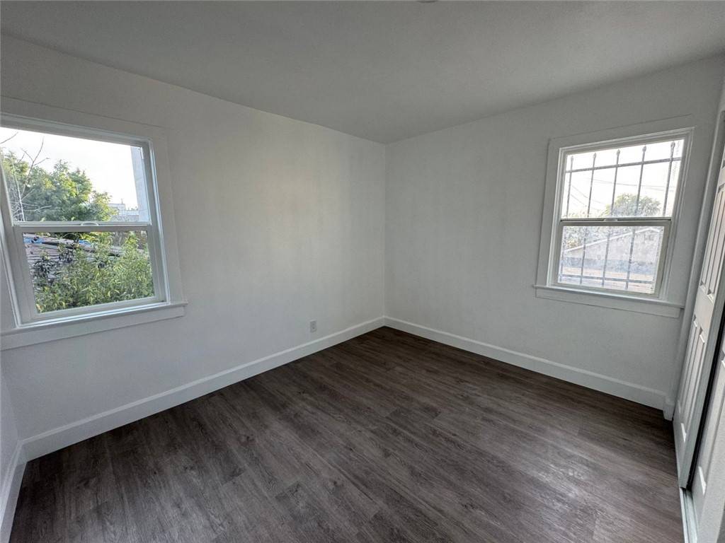 Los Angeles, CA 90011,944 E 43rd Place #1