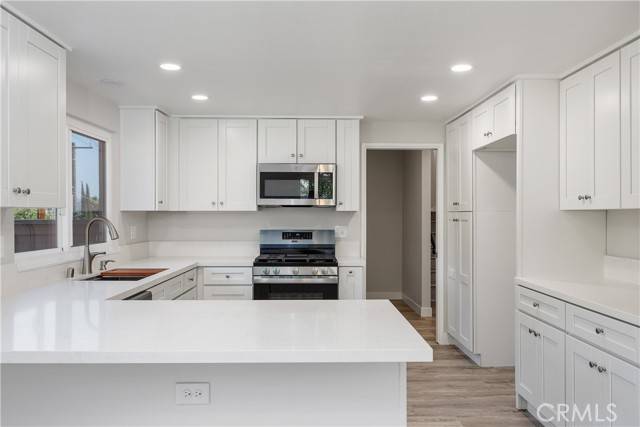 Lake Elsinore, CA 92530,33340 Gisborne Way