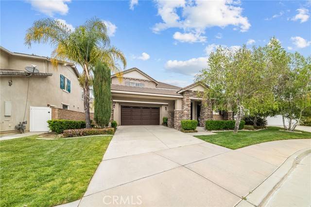 Temecula, CA 92592,46236 Shade Tree Court