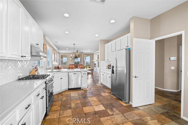 Wildomar, CA 92595,33908 Applecart Court