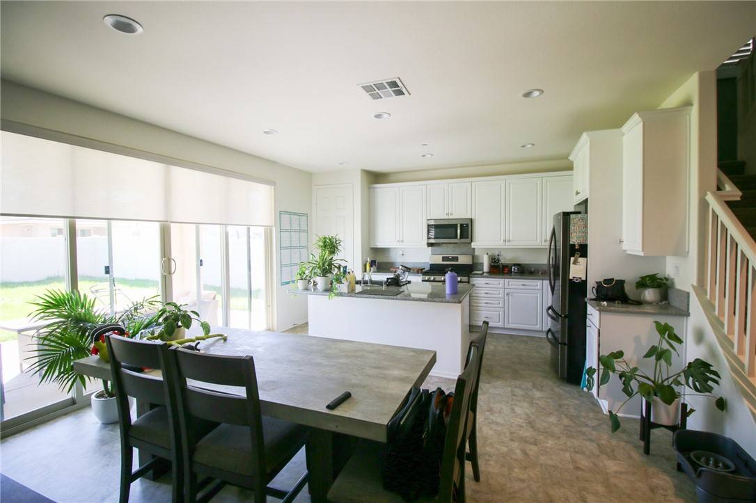 Perris, CA 92570,3409 Spring Wheat Street