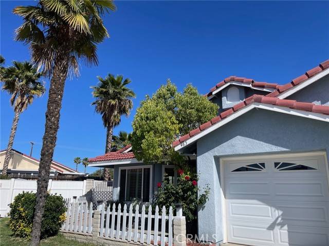 Hemet, CA 92543,985 Basalt Court